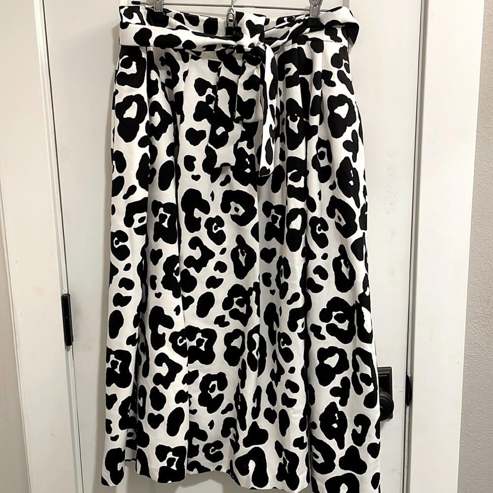 Beautiful Talbots Skirt, New With Tags, Size 10P